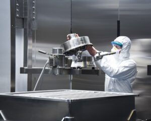 Extract technology compact sieve